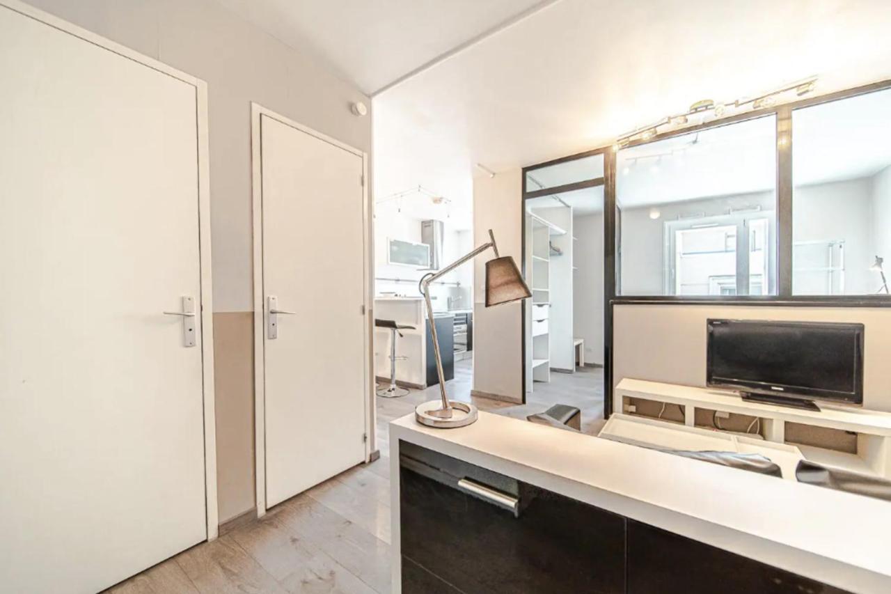 Apartment 34 M Near La Confluence *